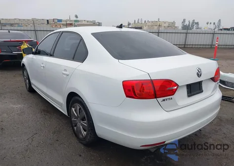 2014 Volkswagen Jetta 2.0L Tdi Value Edition из США, поврежденный, VIN 3VWLL7AJ5EM271609